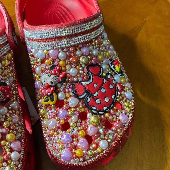 Custom crocs - Picture 3 of 5